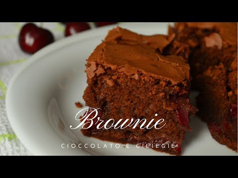 Video: Torta Al Cioccolato Con Ciliegie E Peperoni