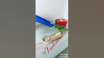 Умный попугай называется 😂