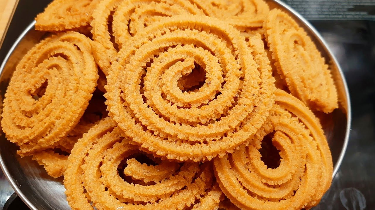 1 கப் கோதுமை மாவு மட்டும் போதும் மொரு மொரு முறுக்கு ரெடி /wheat flour