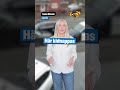 Här kidnappas 21-åringen framför sin mamma