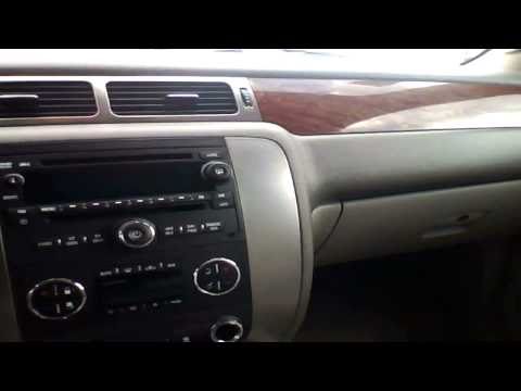 Cracked_dash_problem_on_2007 _chevy_tahoe,_suburban,_avalanche,_gmc_yukon
