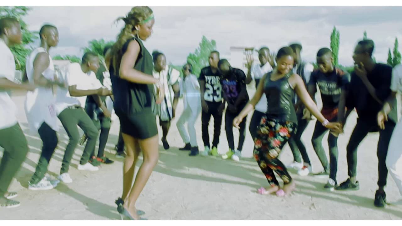 DJ KOULIBALI  ( Coller la petite kabye TOGO )