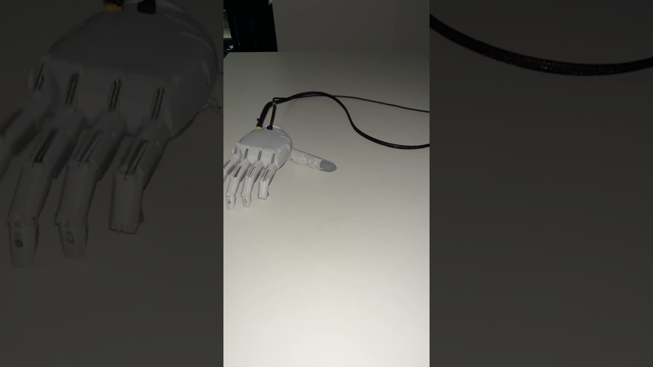 Robots… but make it spooky 👻🤖Happy Halloween from TetherIA team! 🎃