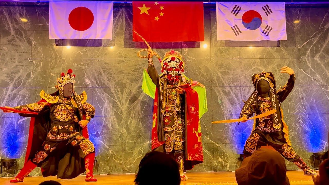 【変面ショー】日中韓の一流変面師達が集結！日本代表・姜潤が登場！@国境0