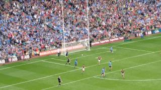 Cillian O'Connor penalty goal for Mayo, 2015 AISF screenshot 2