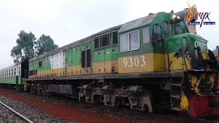 Kenya Railway Commuter Train Thogoto to Nairobi Railway Stationh Dagoretti, Set lite, Kibera