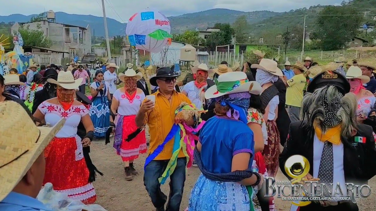 Las bellas costumbres y tradiciones de San Juan Mixtepec. Que sigan ...