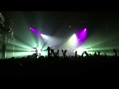 Robyn: Fembots, Terminal 5, NYC 11/10