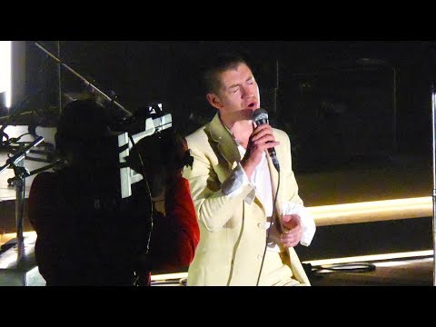Arctic Monkeys - Science Fiction [LIVE DEBUT - Manchester Arena - 07-09-2018]