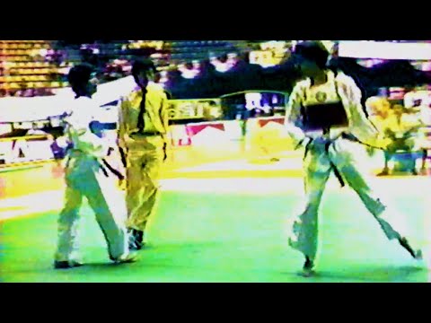 WORLD TAEKWONDO CHAMPIONSHIPS 1985 - KOREA (Han Jae Koo) vs BRAZIL (Carlos Eduardo Loddo) WTF Caroço