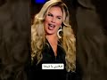 نيكول سابا للمذيعة كفاية قرفتينى ياشيخة شوف اللى حصل معاها