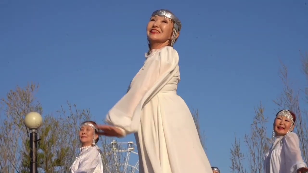 Центр танцевального фитнеса Марины Кузьминой .г Якутск