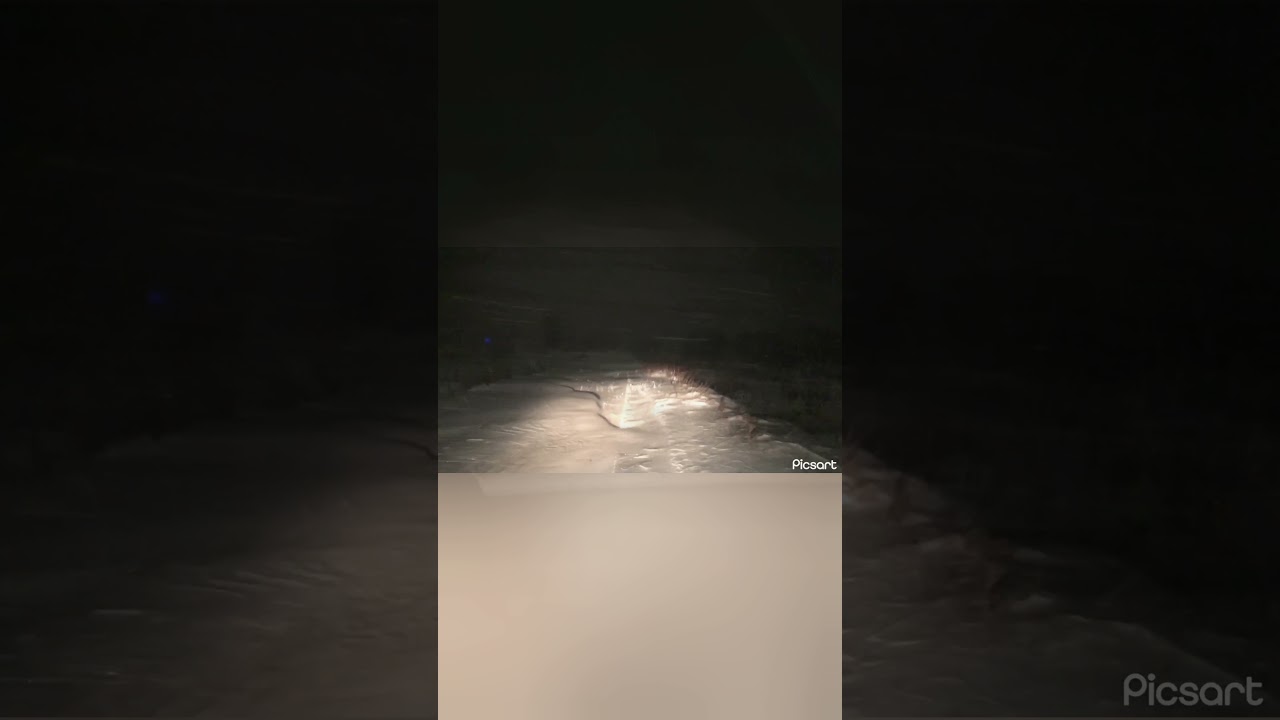 Уаз по глубокому снегу