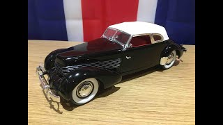 1:18 Signature Models 1937 Cord Supercharged