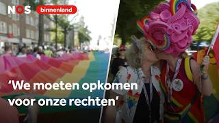 Duizenden Mensen Liepen De Worldpride March