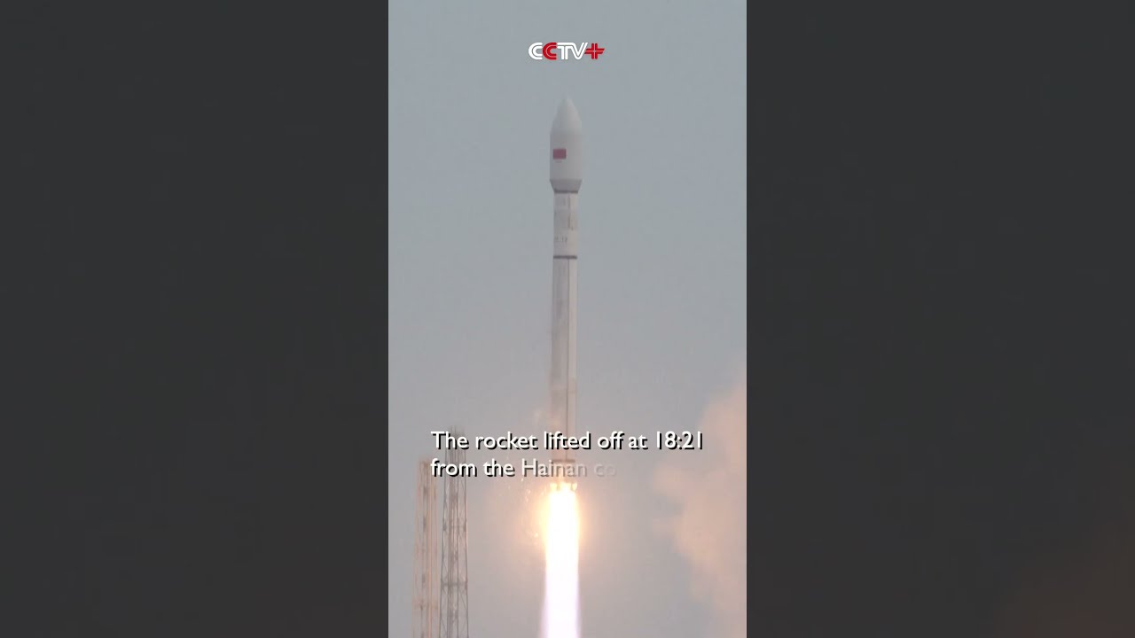 China S Long March 12 Rocket Launches New Internet Satellites