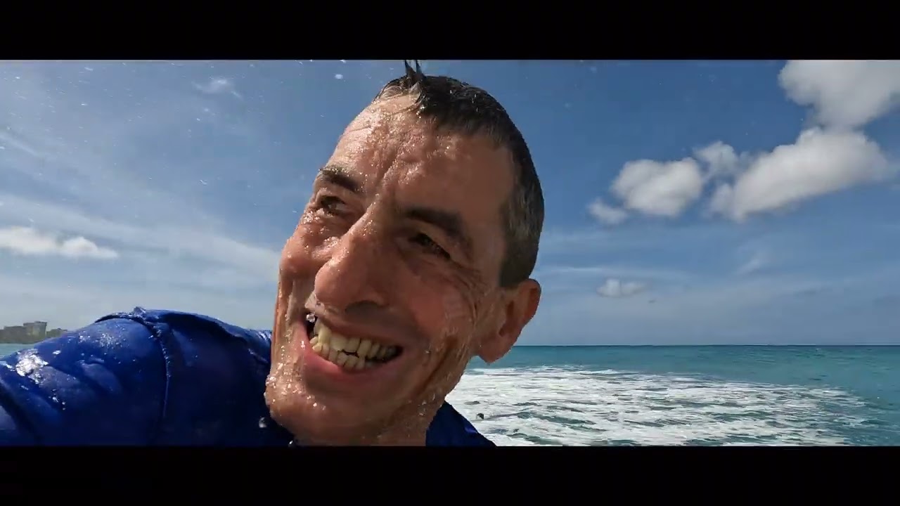 01. Watercolor Sketchbook HAWAII Surfing Waikiki