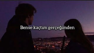 Kaan Boşnak - Benimle Kayboldun (Sözleri) || Gizem Laçinkaya Cover