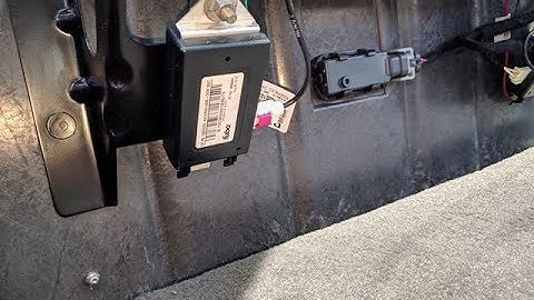 Corvette c6 z06 Radio antenna where is it by froggy