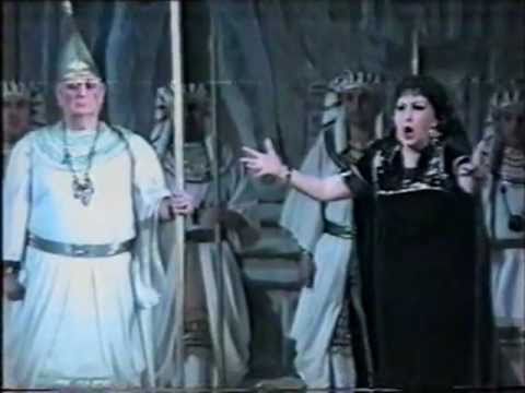Tsisana Tatishvili as Amneris \"Judgement Scene\" Aida