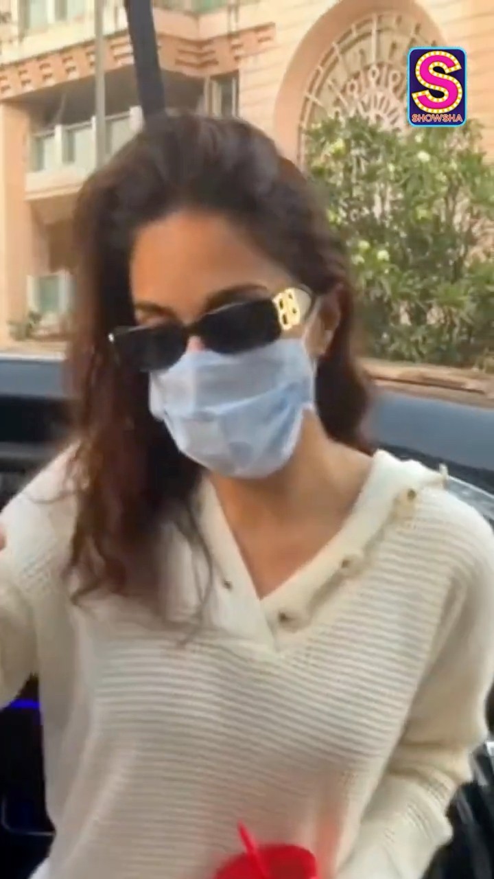 Kiara Advani Spotted In Casual And Chic Look | Kiara Advani's No Makeup Look | #Bollywood | N18S
