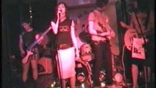 The Long Blondes - Giddy Stratospheres (Live at the Paradise Bar June 2004)