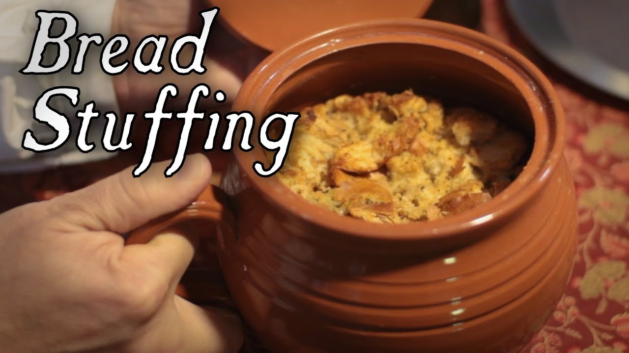 Bread Stuffing and Cranberry Sauce 18th century cooking with Jas Townsend and Son S5E10