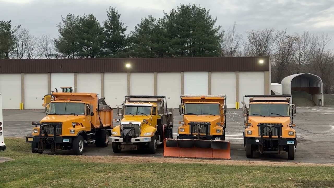Meriden, CT public works prepares snow plows for winter weather