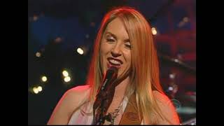 TV Live: Liz Phair - &quot;Extraordinary&quot; (Kilborn 2004)