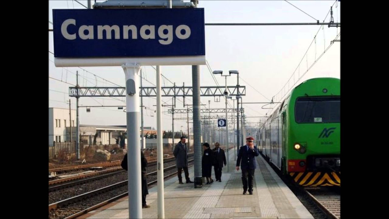 Annunci alla Stazione di Camnago - Lentate