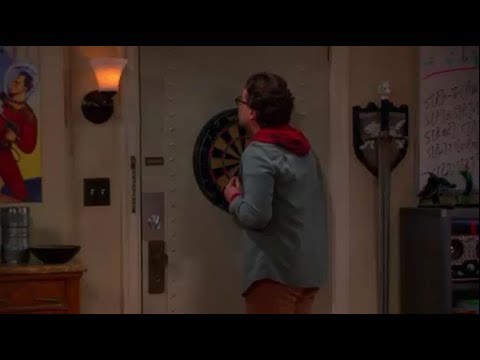 Leonard espía a Penny | The Big Bang Theory (Español Latino) - YouTube