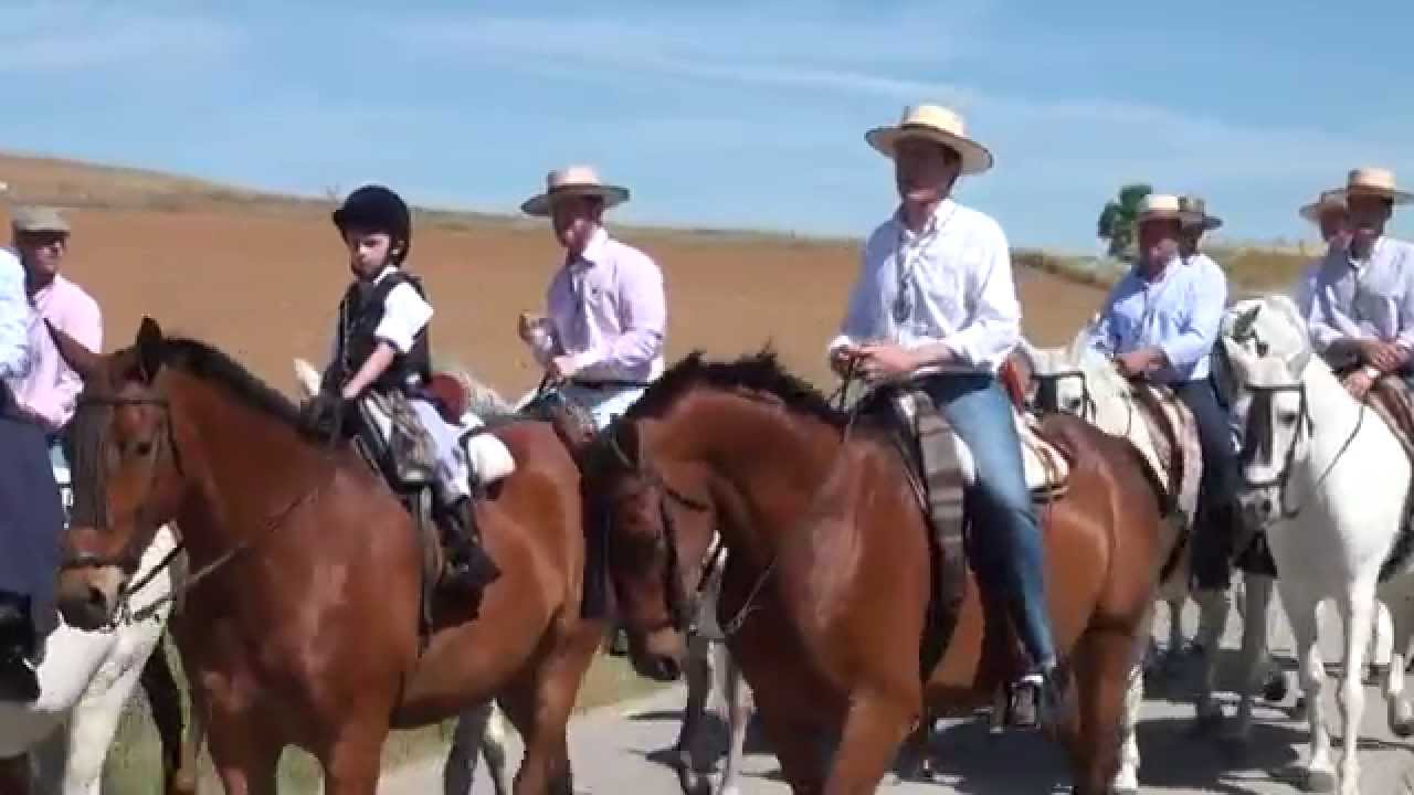 CAMINO DE SAN ISIDRO  FUENTE DE CANTOS 2,015