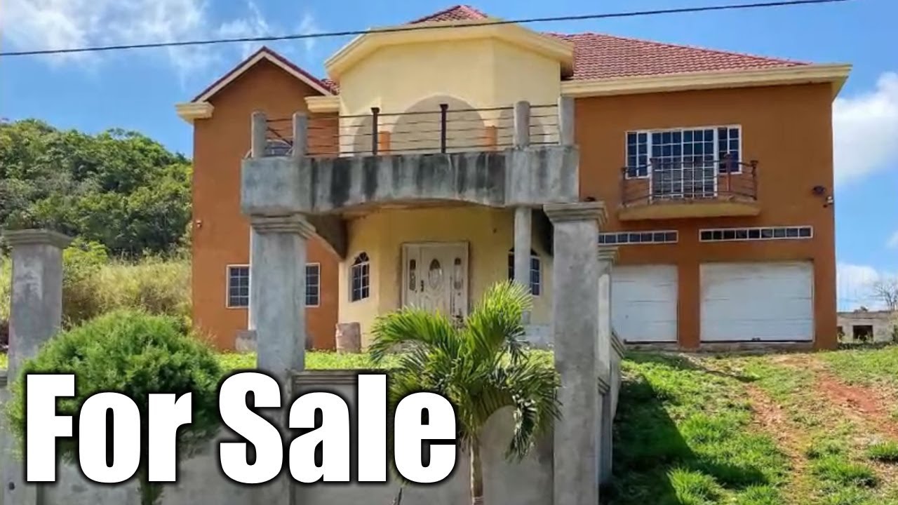 5 Bedrooms 6 Bathrooms House For Sale at Moorlands Manor, Mandeville