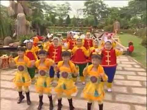 Q Genz 巧千金 十二生肖 财神娃娃 Official MV