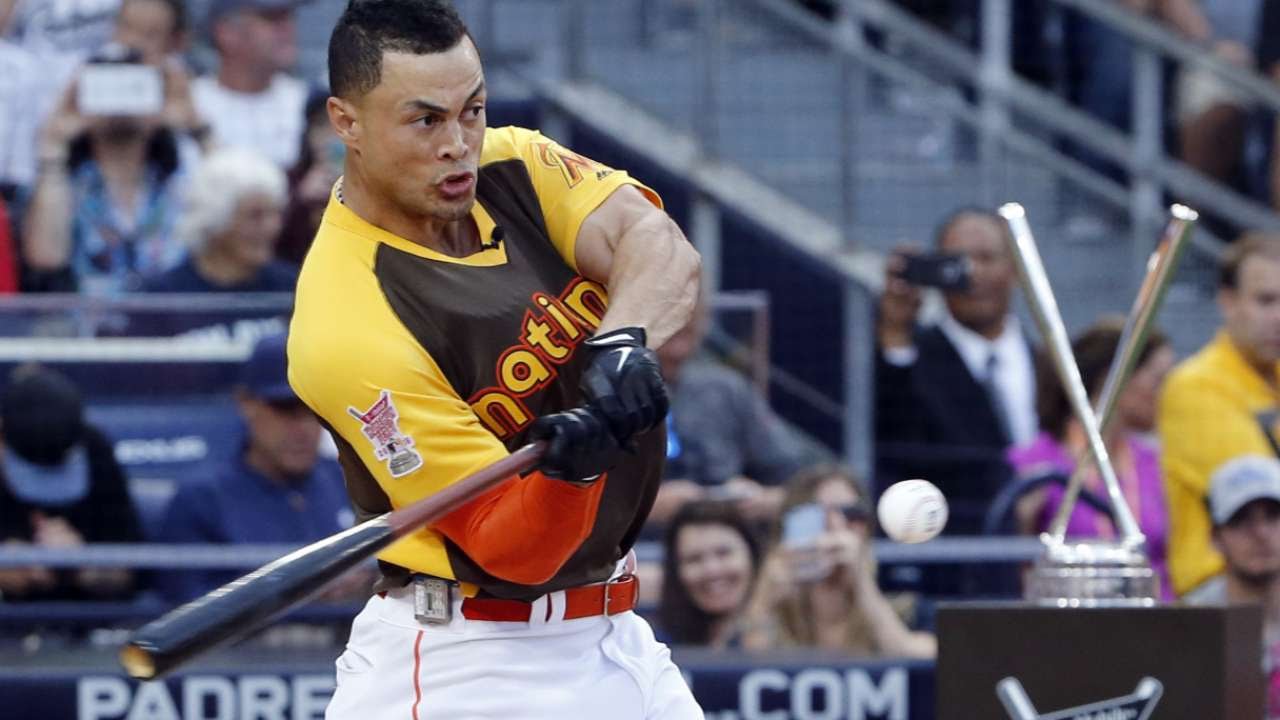 Giancarlo Stanton Wins Home Run Derby Wearing Mike Trout's Nike Signature  Cleats 