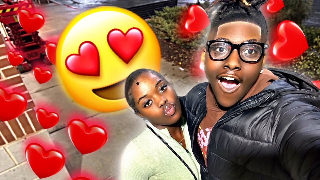 I RAN INTO HER AT THE MOVIES…😍