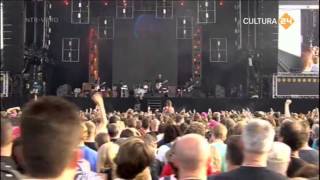 Queens of the Stone Age   If I Had a Tail live at Pinkpop 2013