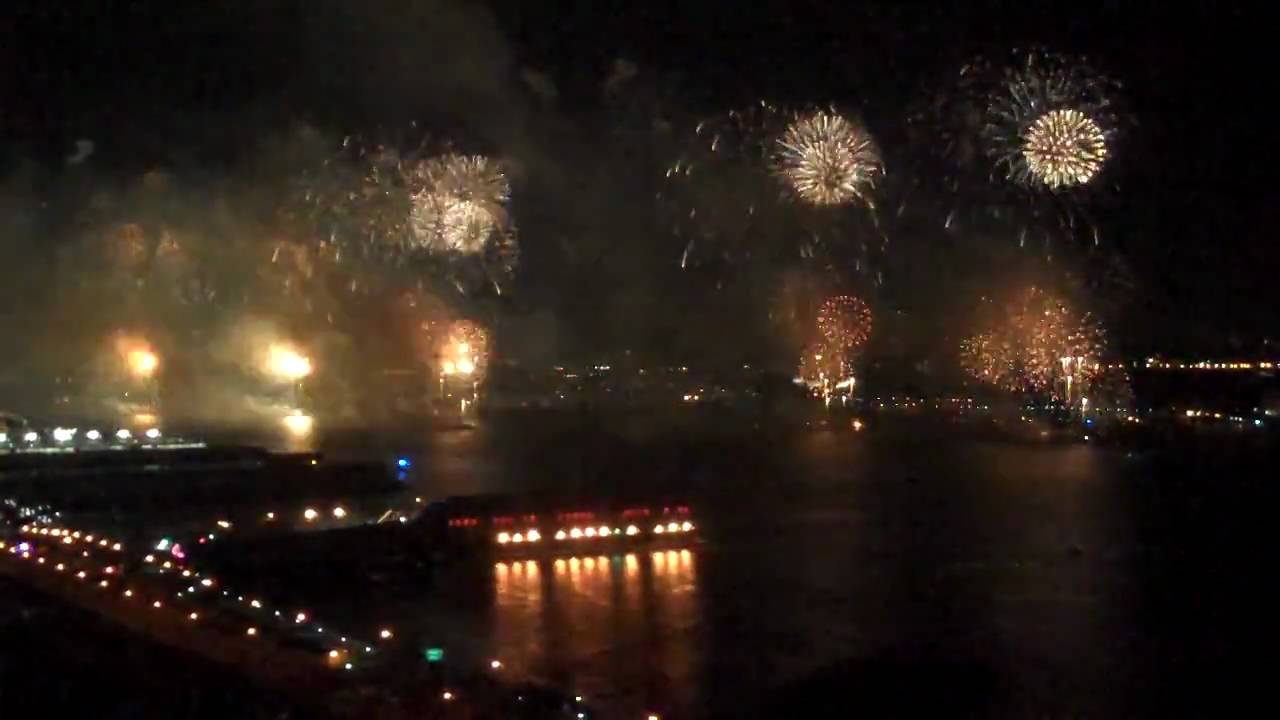 New York Fireworks, July 4th 2009 YouTube