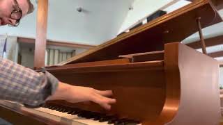 “You can’t beat God’s giving” (Doris Akers, piano)