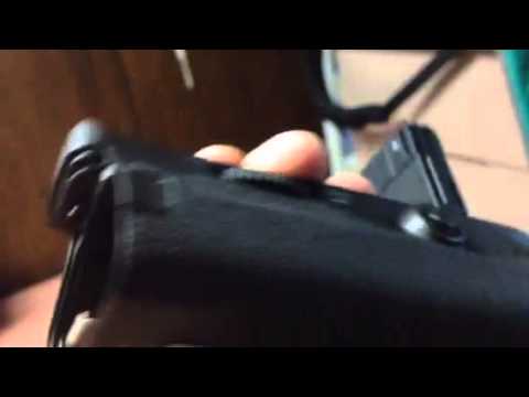 BG-E11 Ticking Noise