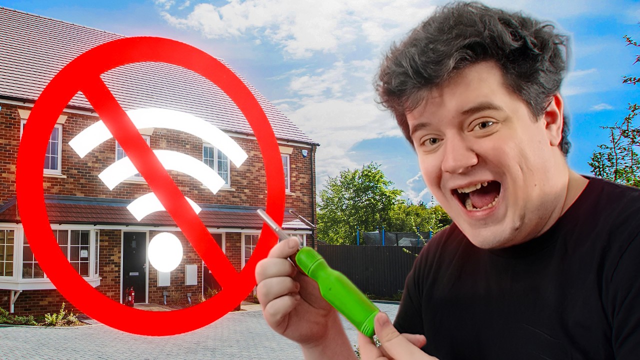 I Broke Into My Friends House to Fix Her WiFi!