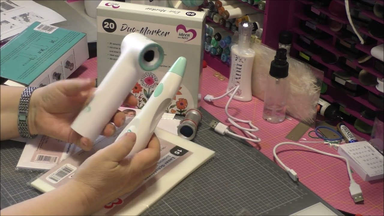 wir vergleichen Air Brush Pen von we r memory k und Airbrush Feinsprüher von Ideen mit Herz