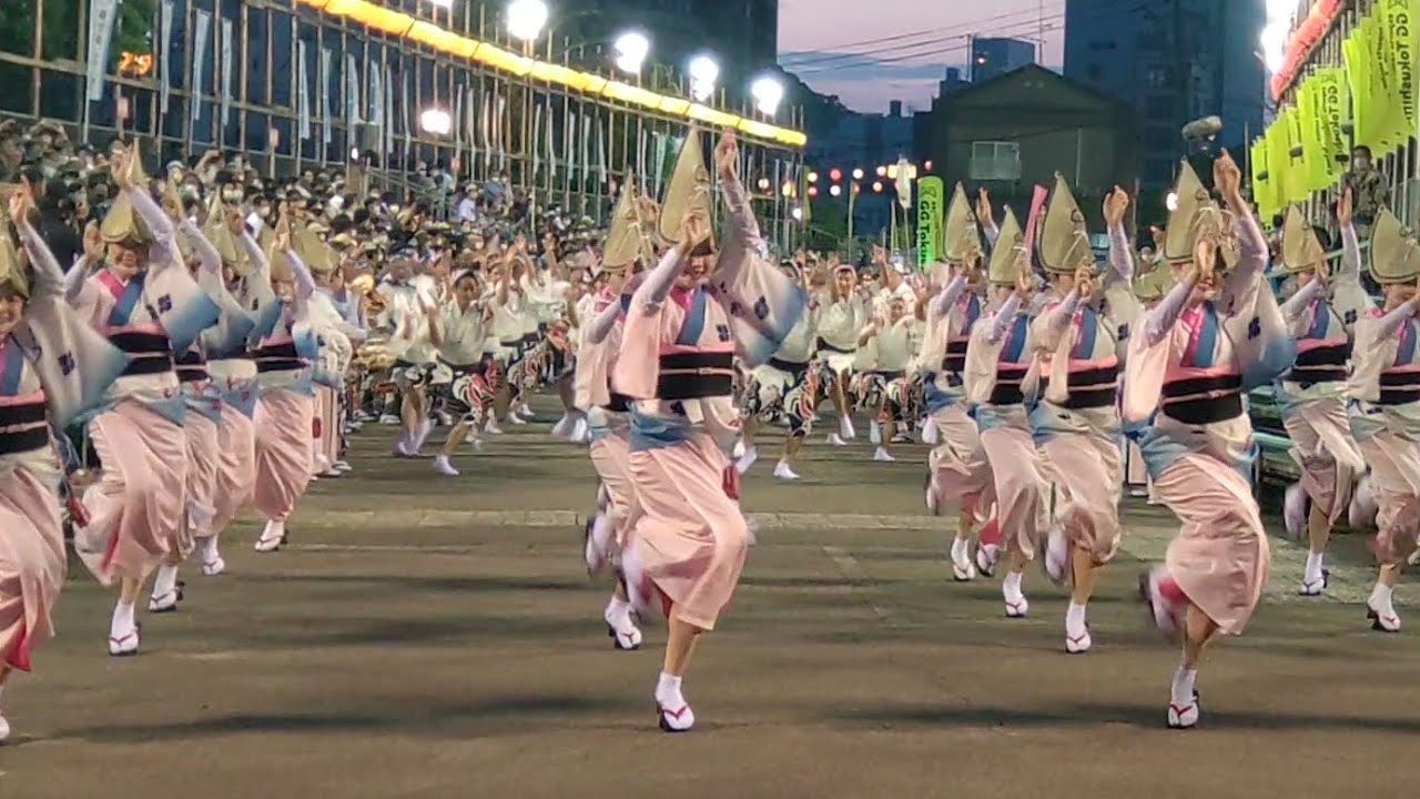 2022年08月14日　天水連　南内町桟敷にて踊りを披露