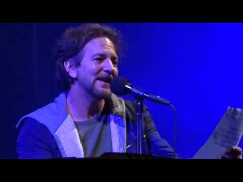 Eddie Vedder y su discurso sobre Bogotá