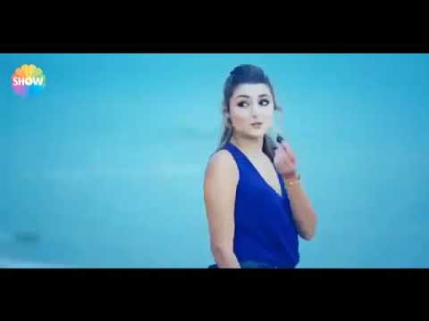 فيكي الحياه بتحلالي