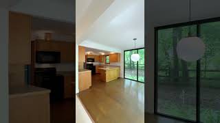33 Indian Creek Dr video tour