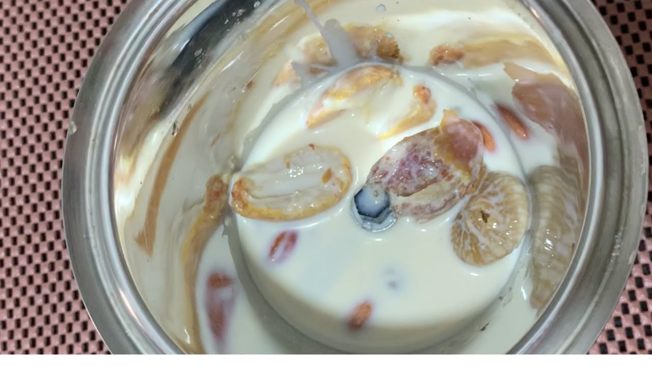 Healthy alternative to tea dryfruit milkshake 