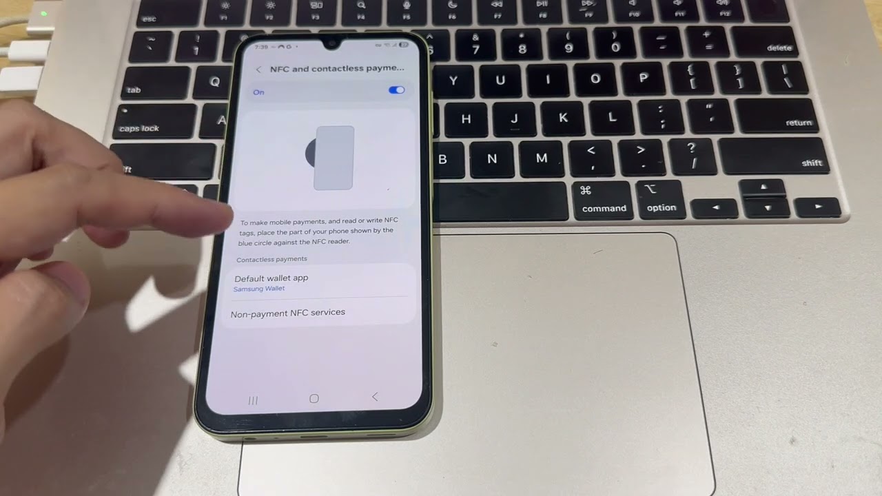 Samsung Galaxy 15: как включить NFC
