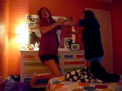 amy&caro dancing to jack's mannequin