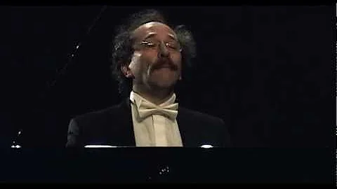 Lipstein plays Brahms - WaltzNo.15 in A-flat major